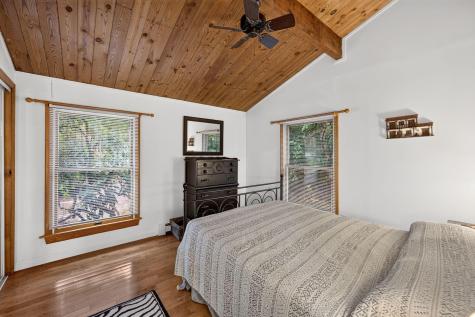 63 Seatucket Road East Falmouth MA 02536