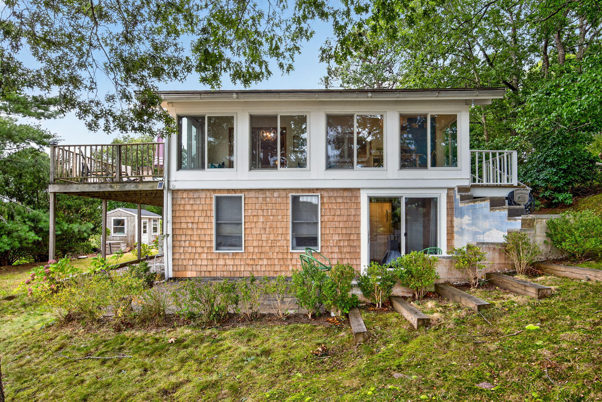63 Seatucket Road East Falmouth MA 02536