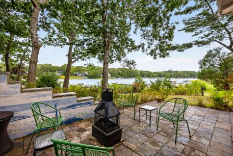 63 Seatucket Road East Falmouth MA 02536