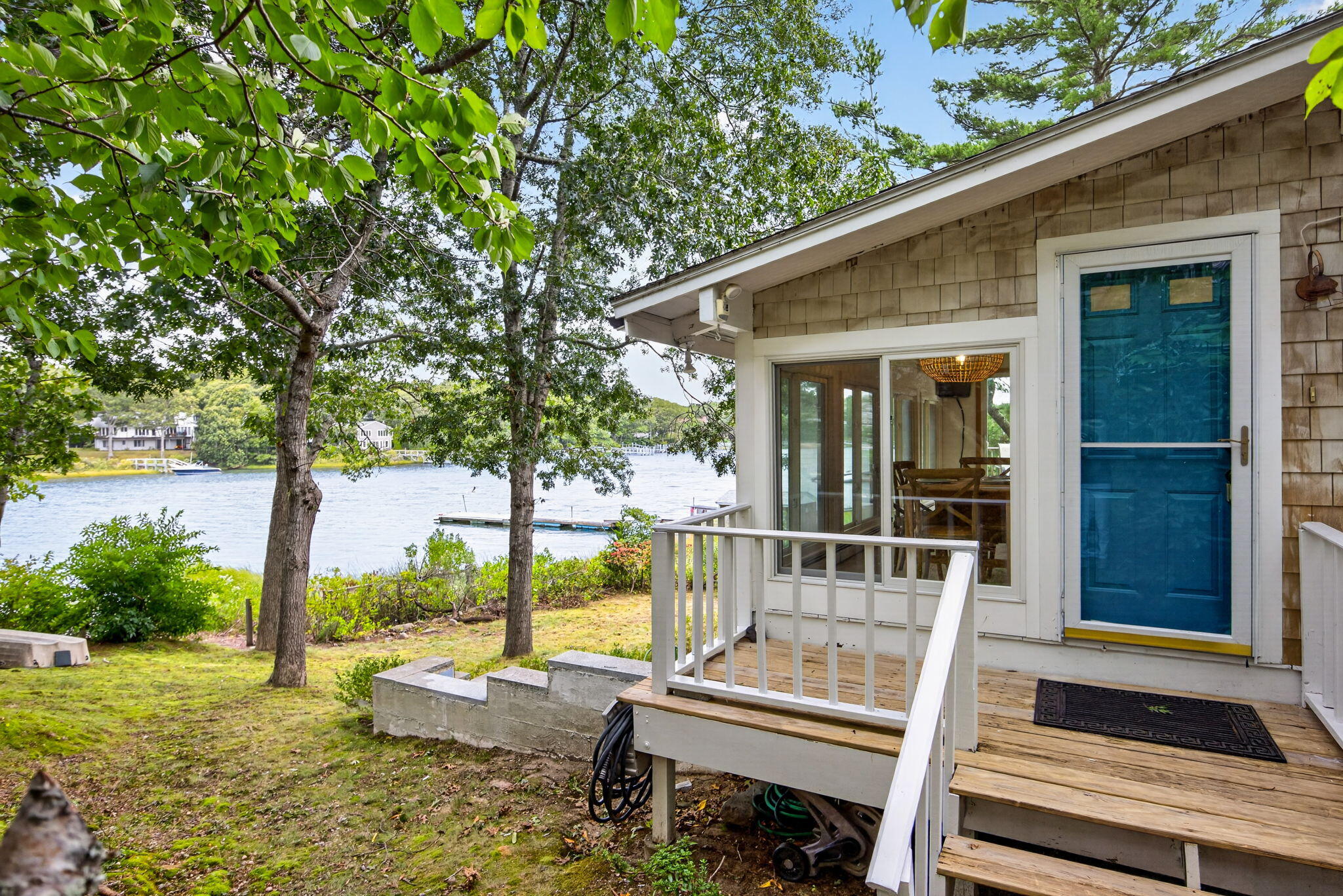 63 Seatucket Road East Falmouth MA 02536