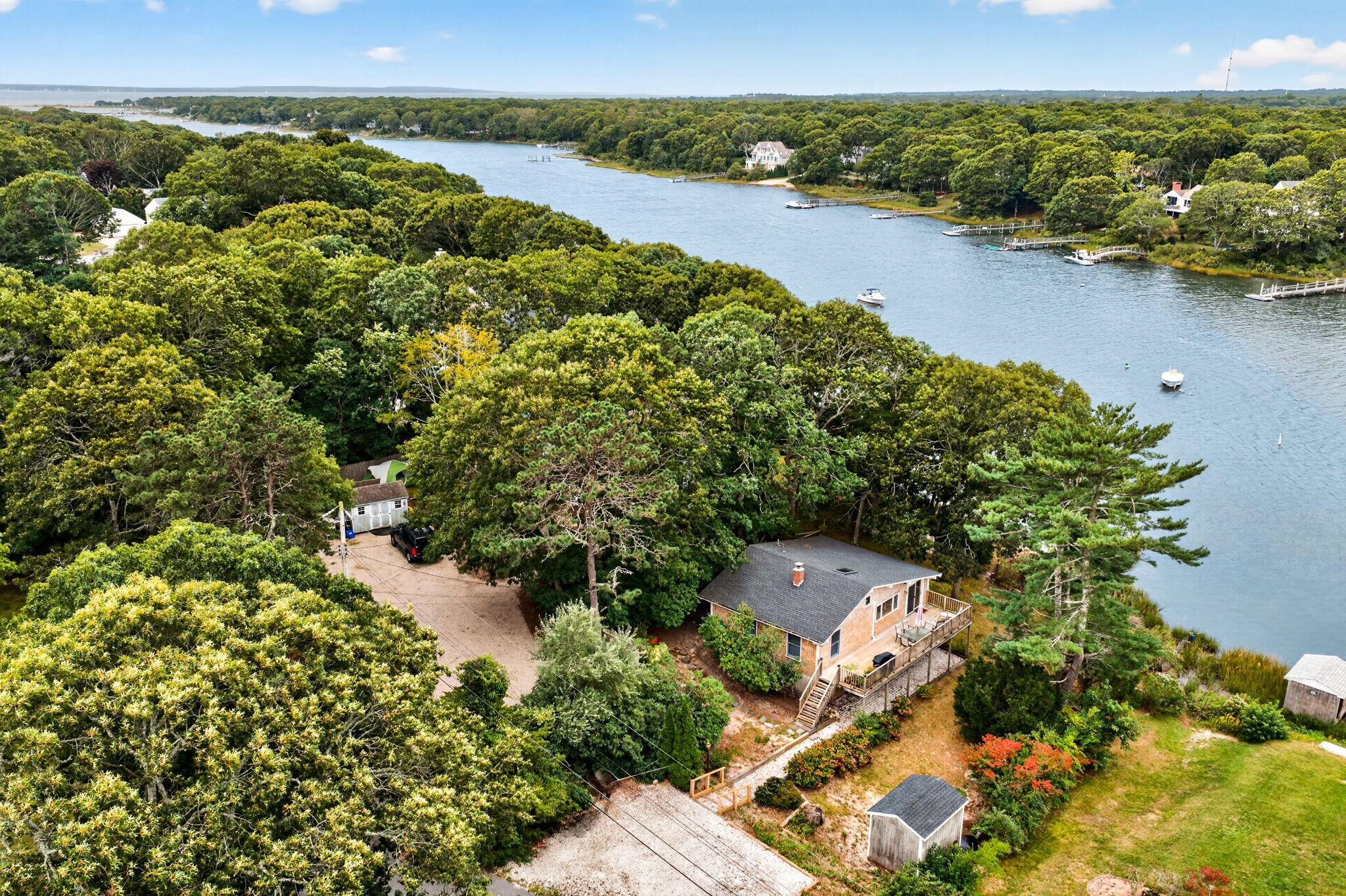 63 Seatucket Road East Falmouth MA 02536