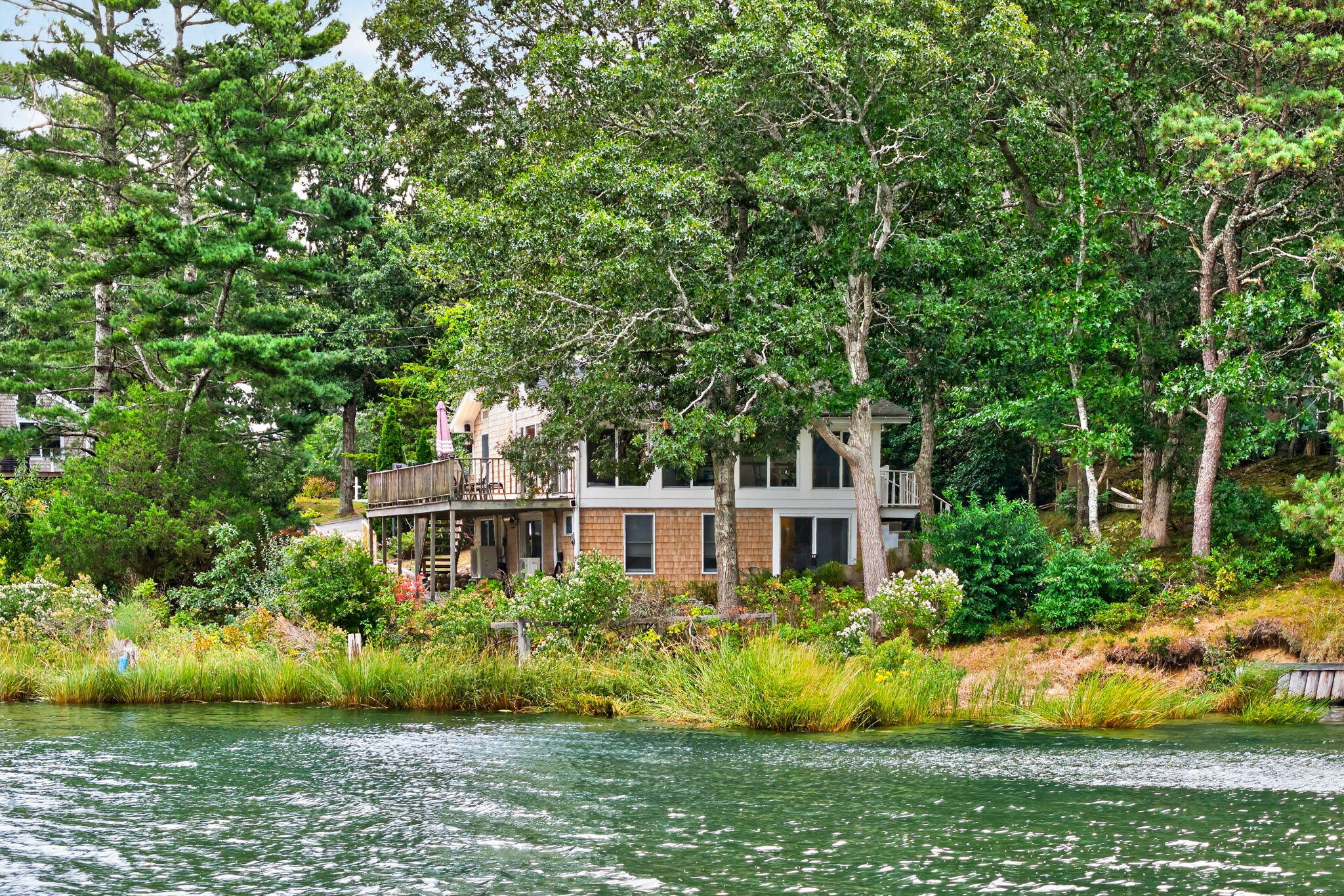 63 Seatucket Road East Falmouth MA 02536