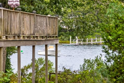 63 Seatucket Road East Falmouth MA 02536