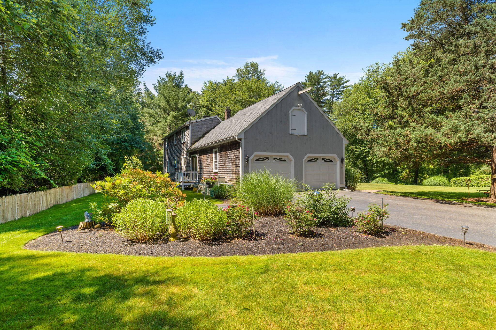 25 Indian Pond Road Kingston MA 02364