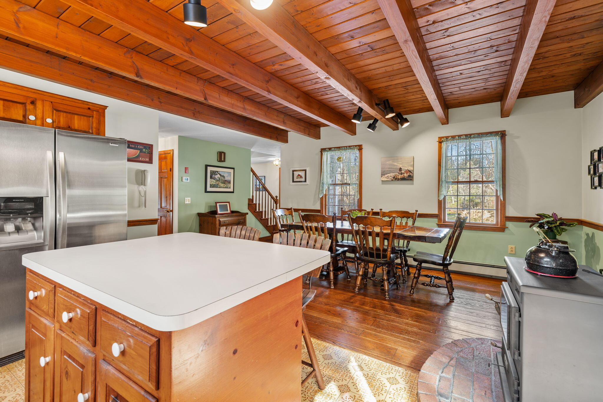25 Indian Pond Road Kingston MA 02364