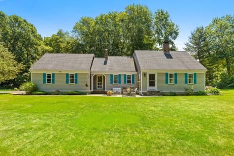 25 Indian Pond Road Kingston MA 02364