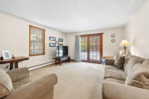 25 Indian Pond Road Kingston MA 02364