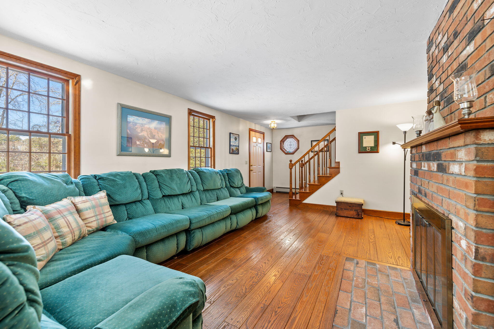 25 Indian Pond Road Kingston MA 02364