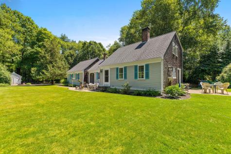 25 Indian Pond Road Kingston MA 02364