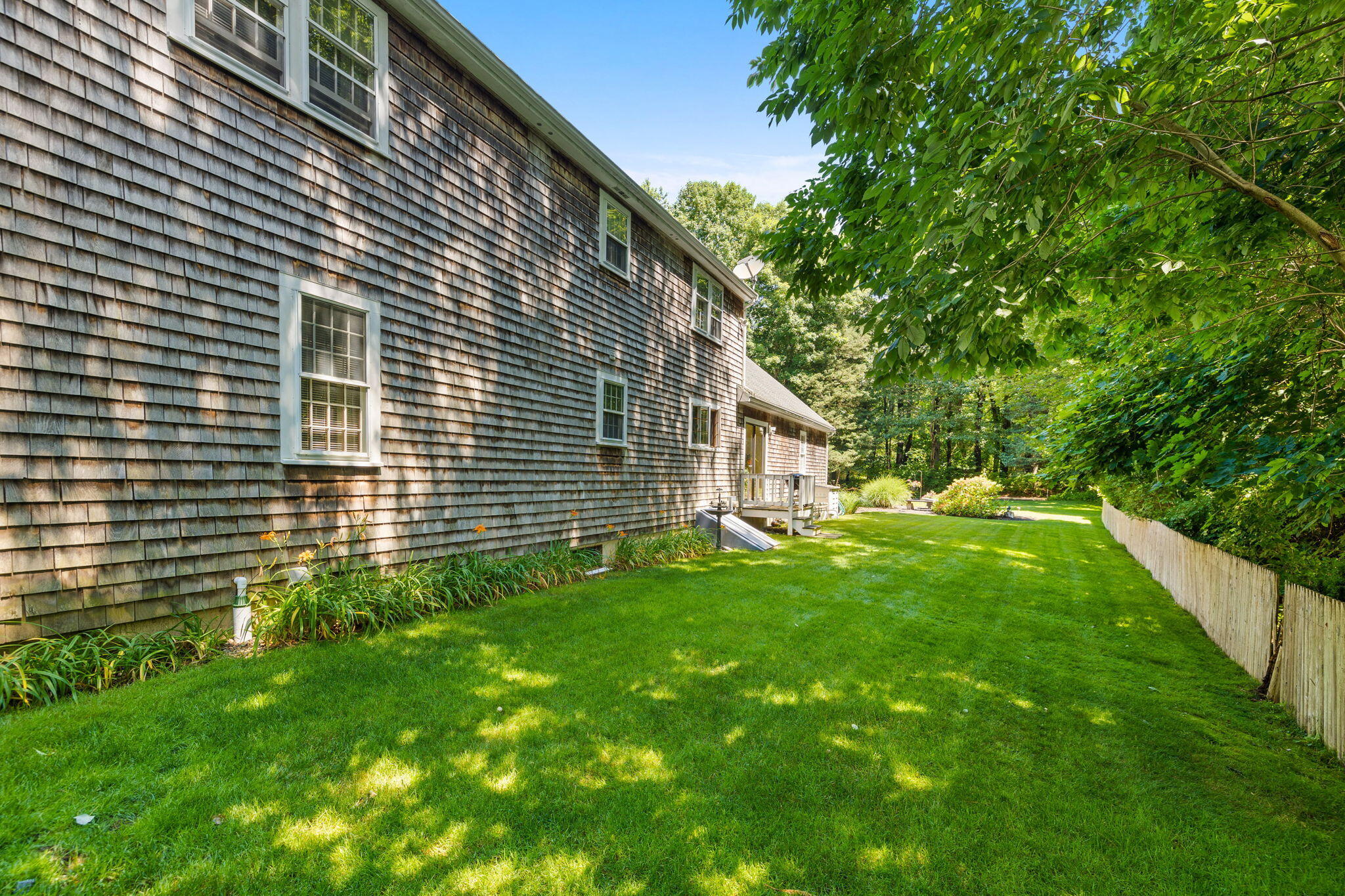 25 Indian Pond Road Kingston MA 02364