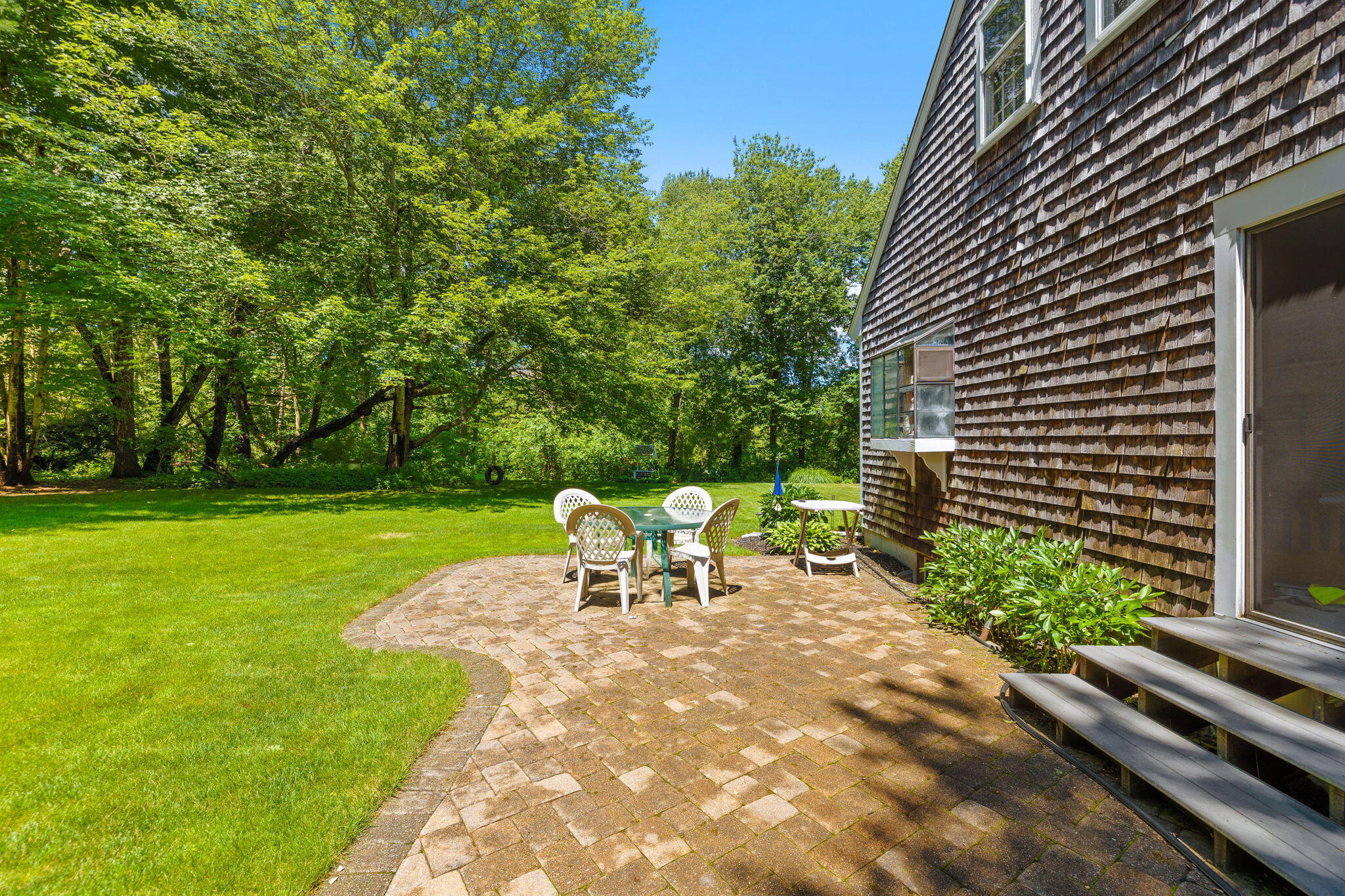 25 Indian Pond Road Kingston MA 02364