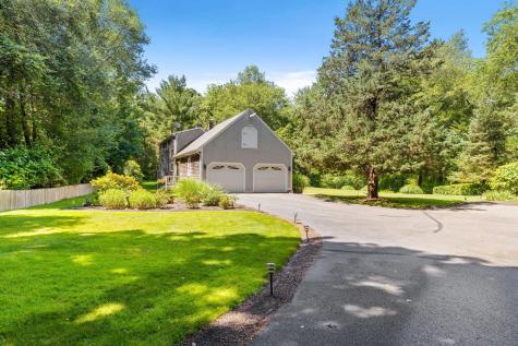 25 Indian Pond Road Kingston MA 02364