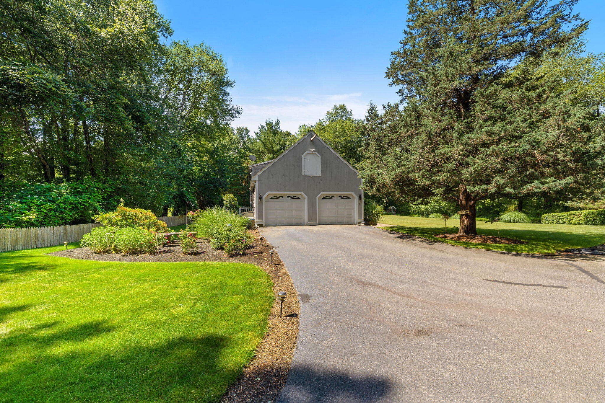 25 Indian Pond Road Kingston MA 02364
