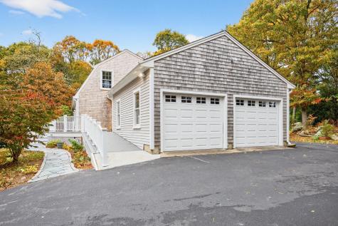 7 Pilgrim Path Falmouth MA 02540