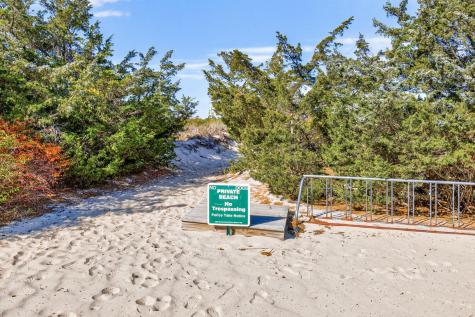 7 Pilgrim Path Falmouth MA 02540