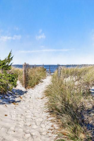 7 Pilgrim Path Falmouth MA 02540