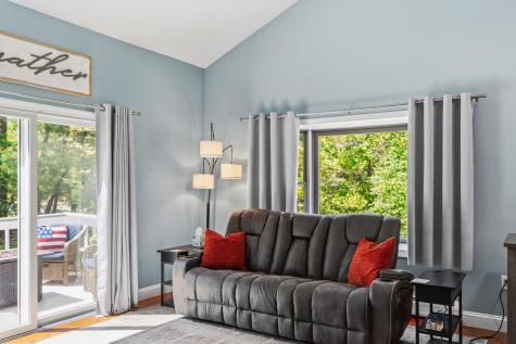 17 Dry Hollow Lane Mashpee MA 02649