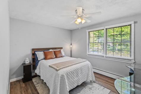 17 Dry Hollow Lane Mashpee MA 02649