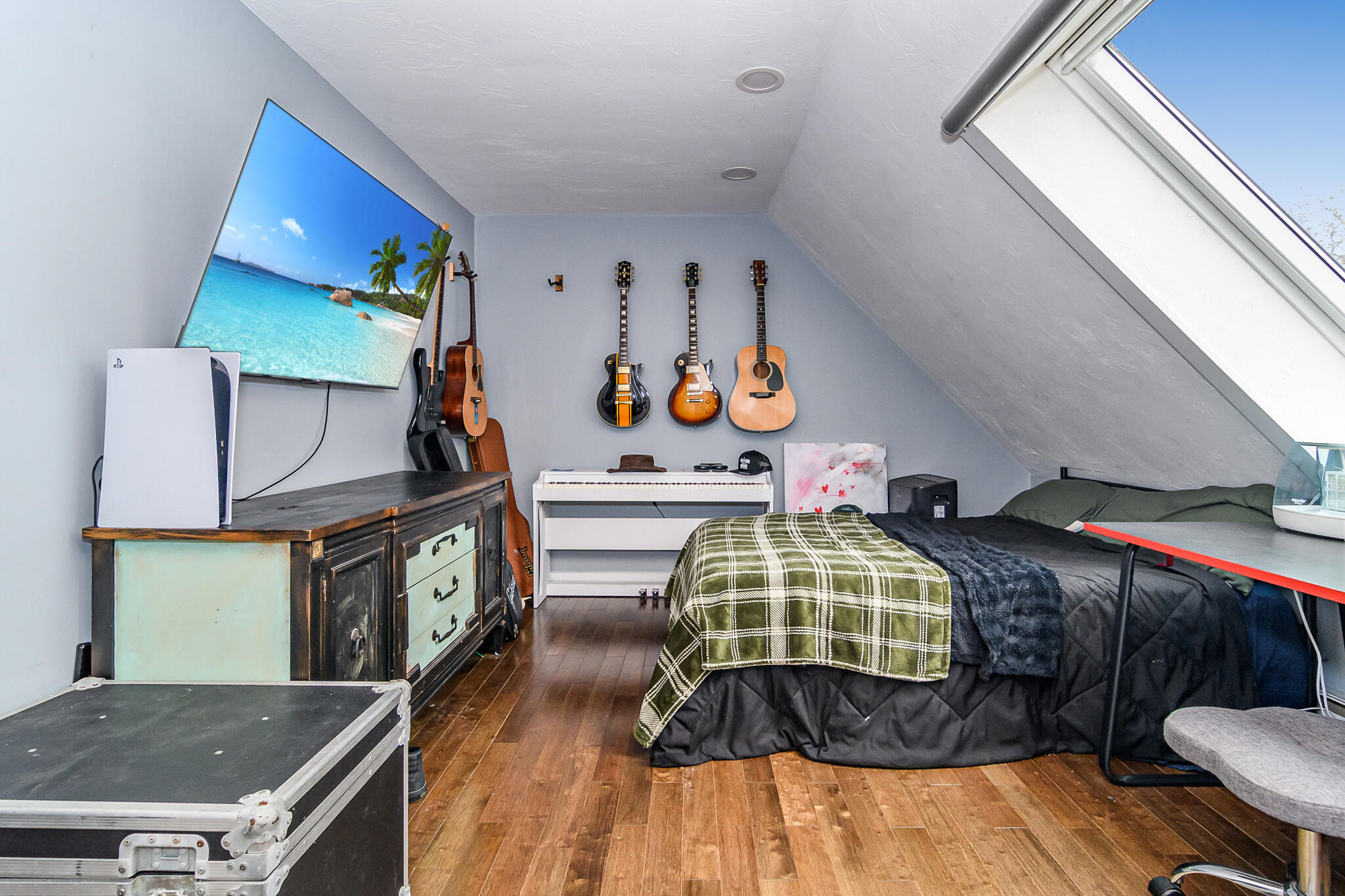 15 Florence Avenue Mashpee MA 02649