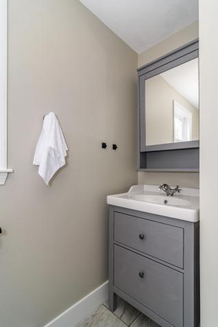 15 Florence Avenue Mashpee MA 02649