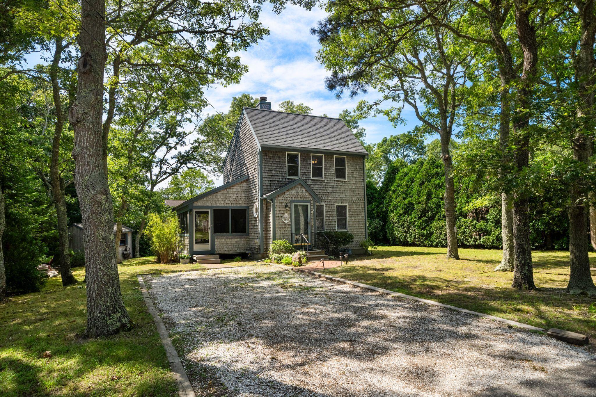 22 Mcguerty Road Harwich MA 02645