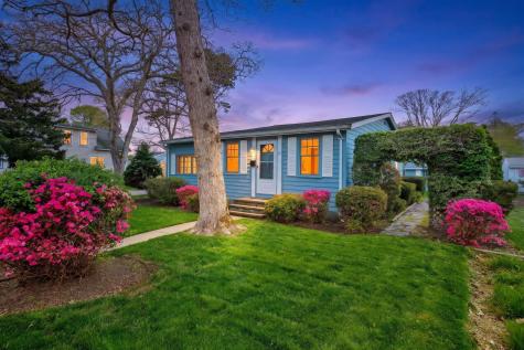 61 Silver Beach Avenue Falmouth MA 02556