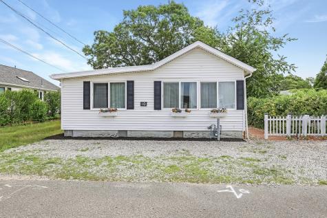 10 Barnes Street Wareham MA 02571