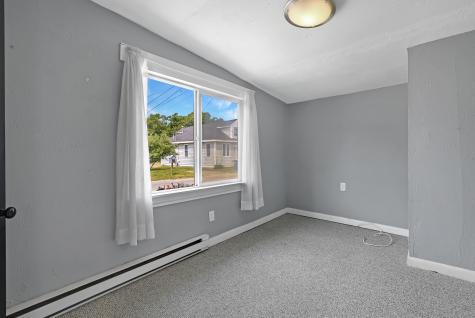10 Barnes Street Wareham MA 02571