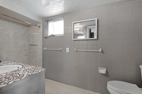10 Barnes Street Wareham MA 02571