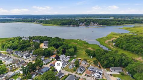 10 Barnes Street Wareham MA 02571