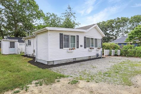 10 Barnes Street Wareham MA 02571