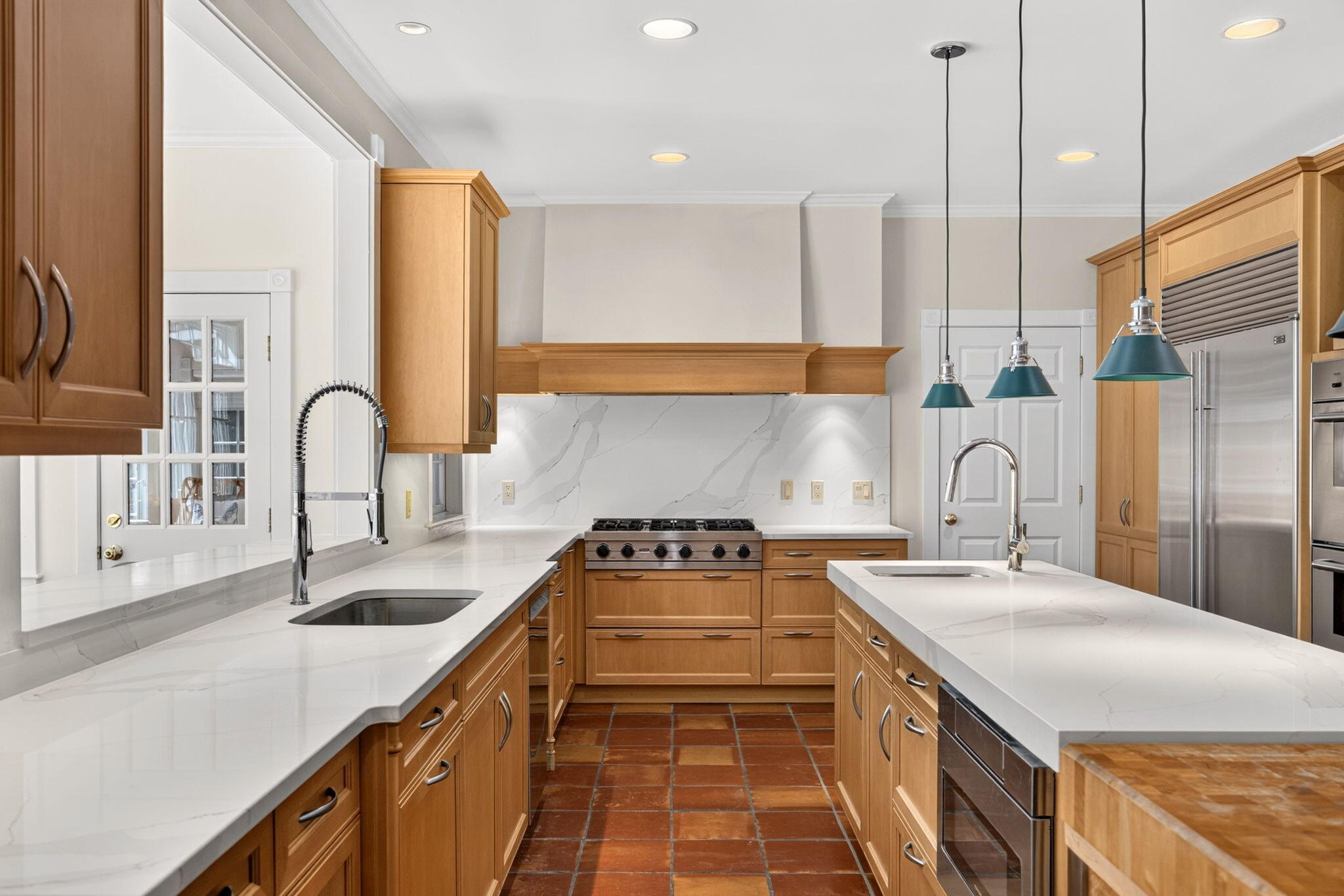 169 Tisquantum Road Chatham MA 02633