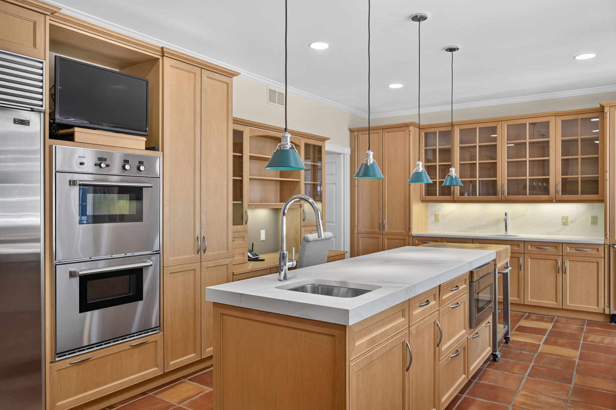 169 Tisquantum Road Chatham MA 02633