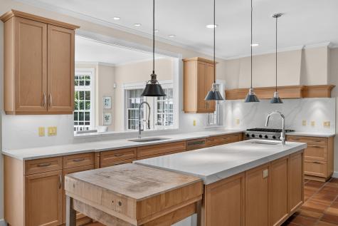 169 Tisquantum Road Chatham MA 02633