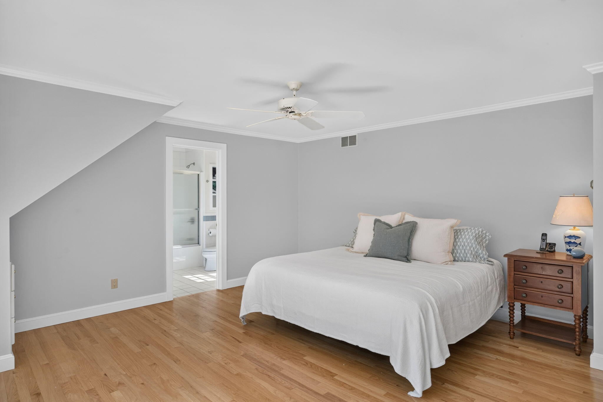 169 Tisquantum Road Chatham MA 02633