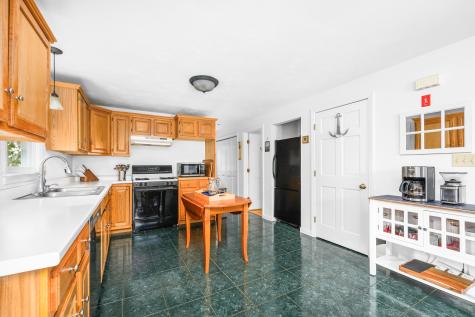 1 Burg Avenue Sandwich MA 02563