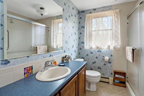 204 Farmersville Road Sandwich MA 02563