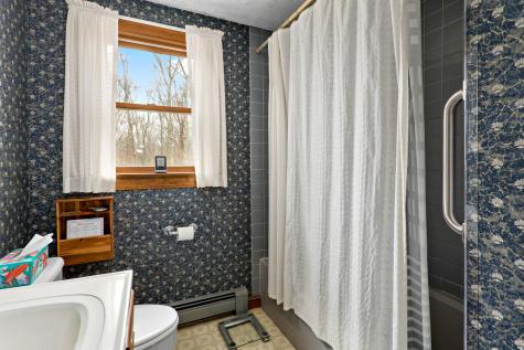 204 Farmersville Road Sandwich MA 02563