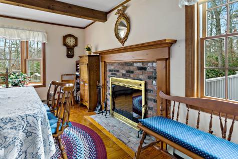 204 Farmersville Road Sandwich MA 02563