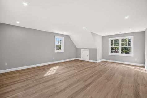 9 Estrella Lane East Falmouth MA 02536