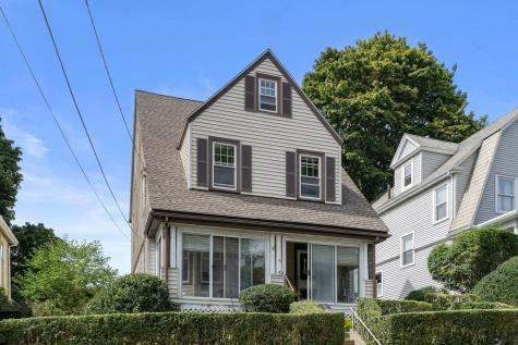 42 Bigelow Street MA