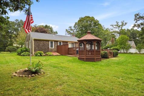 21 Oxford Road East Sandwich MA 02537