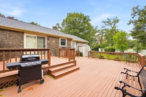 21 Oxford Road East Sandwich MA 02537