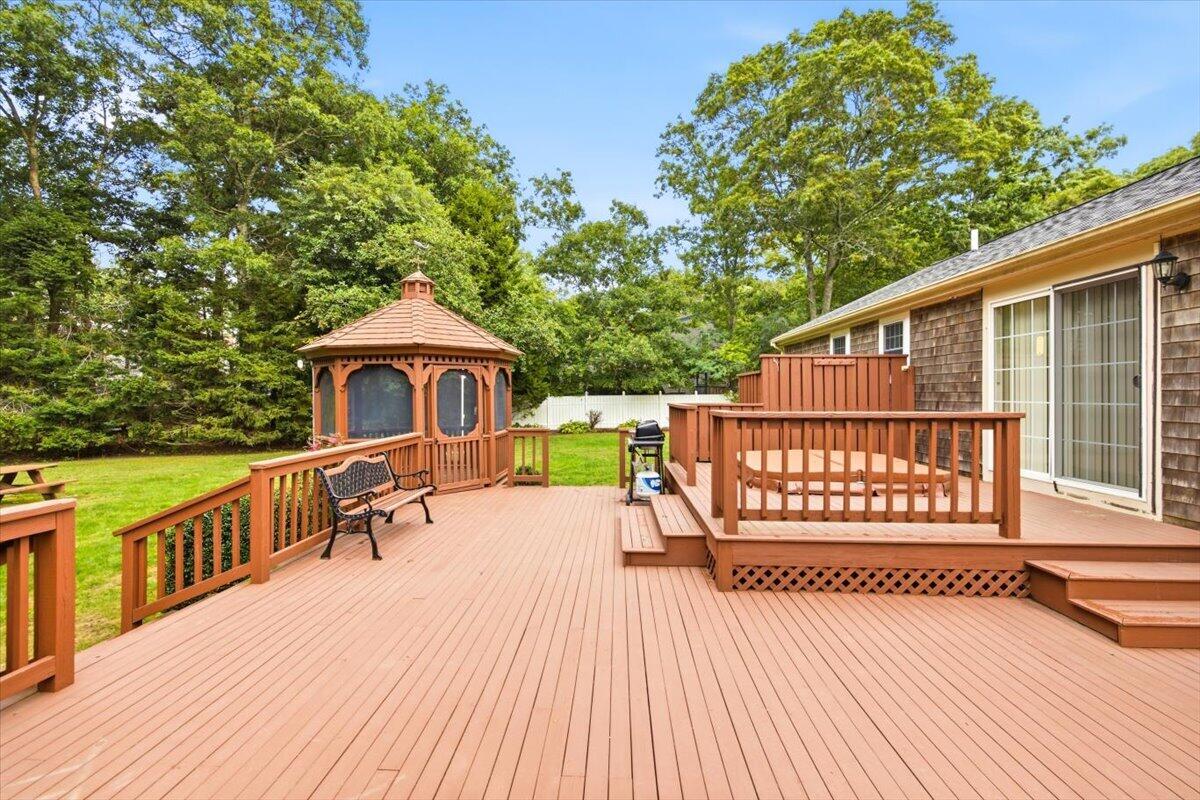 21 Oxford Road East Sandwich MA 02537