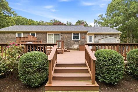 21 Oxford Road East Sandwich MA 02537