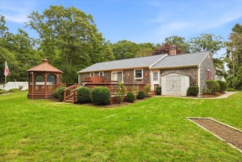 21 Oxford Road East Sandwich MA 02537