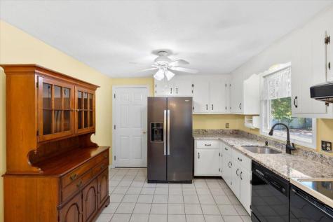 21 Oxford Road East Sandwich MA 02537