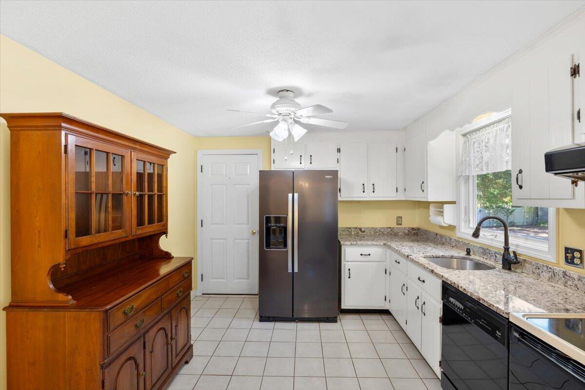21 Oxford Road East Sandwich MA 02537