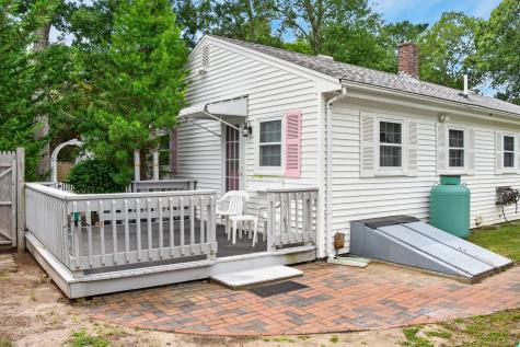 25 Deepwood Drive Waquoit MA 02536