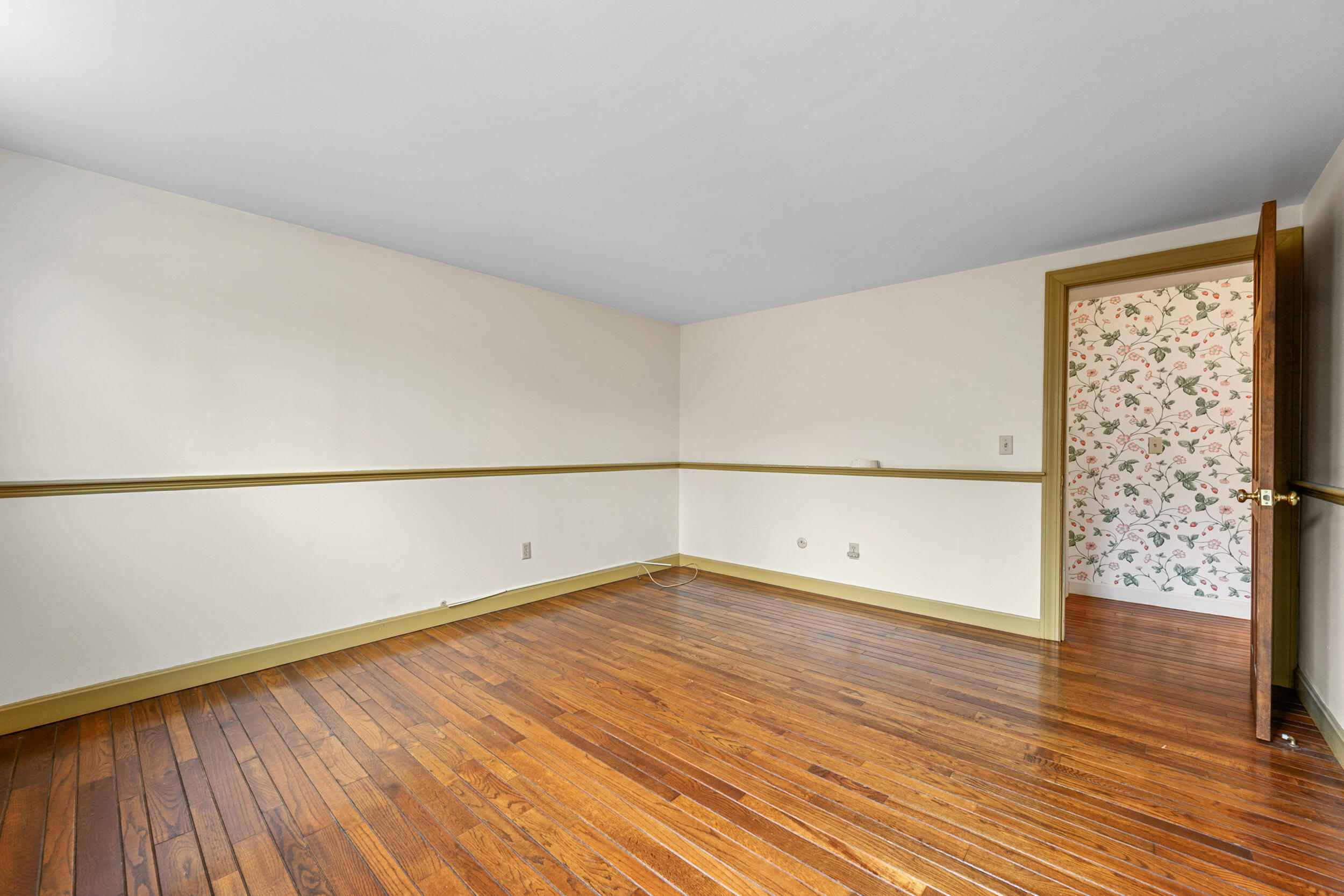 25 Robert Road Harwich MA 02645